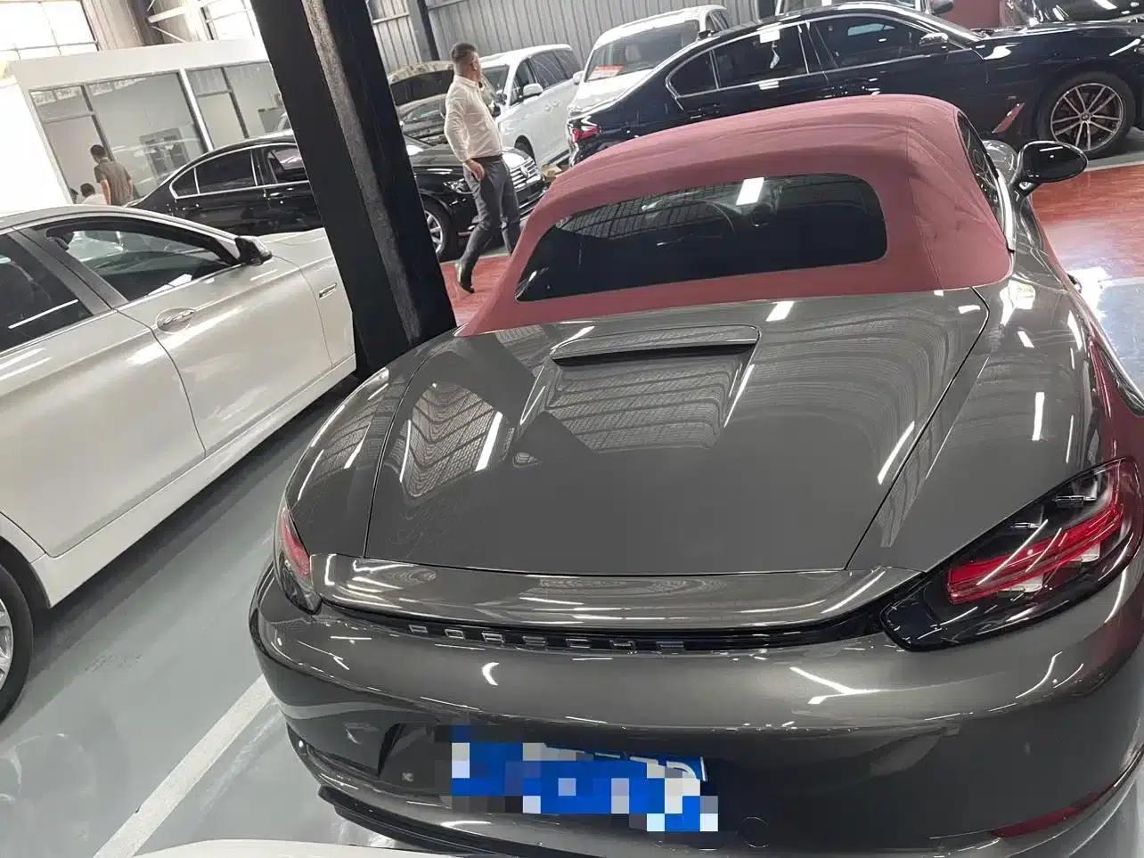2018 Porsche 718 Boxster 2.0T — миниатюра 10