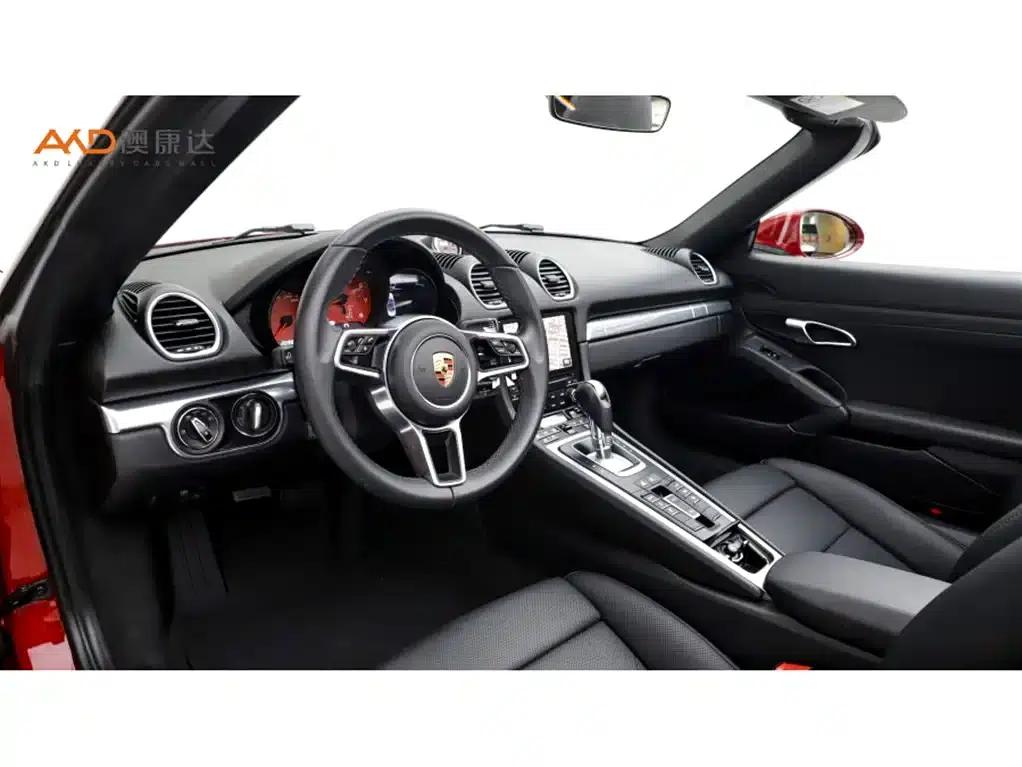 B Porsche 718 2022 Boxster 2.0T — миниатюра 5