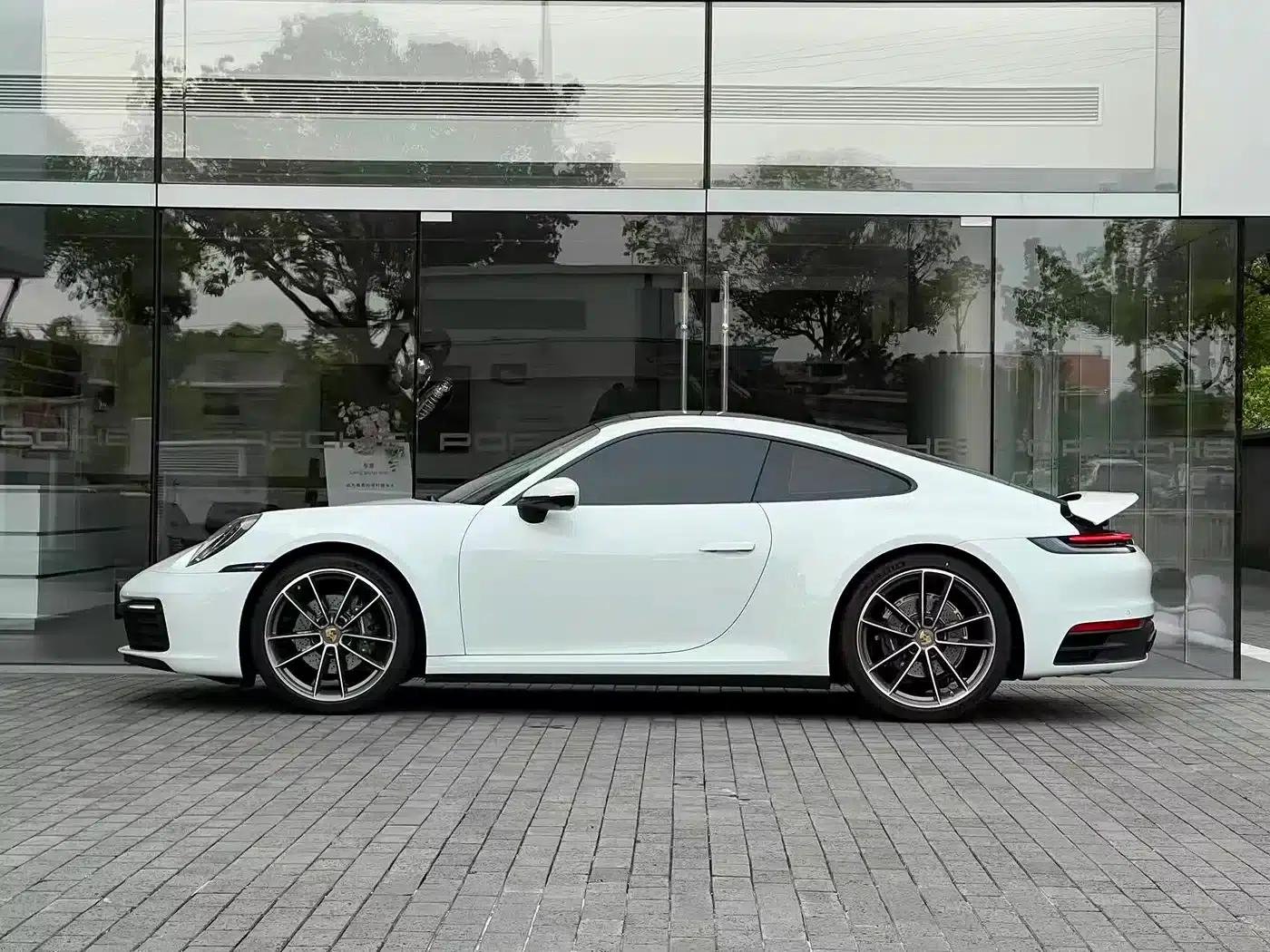 2023 Porsche 911 Carrera 3.0T — миниатюра 2