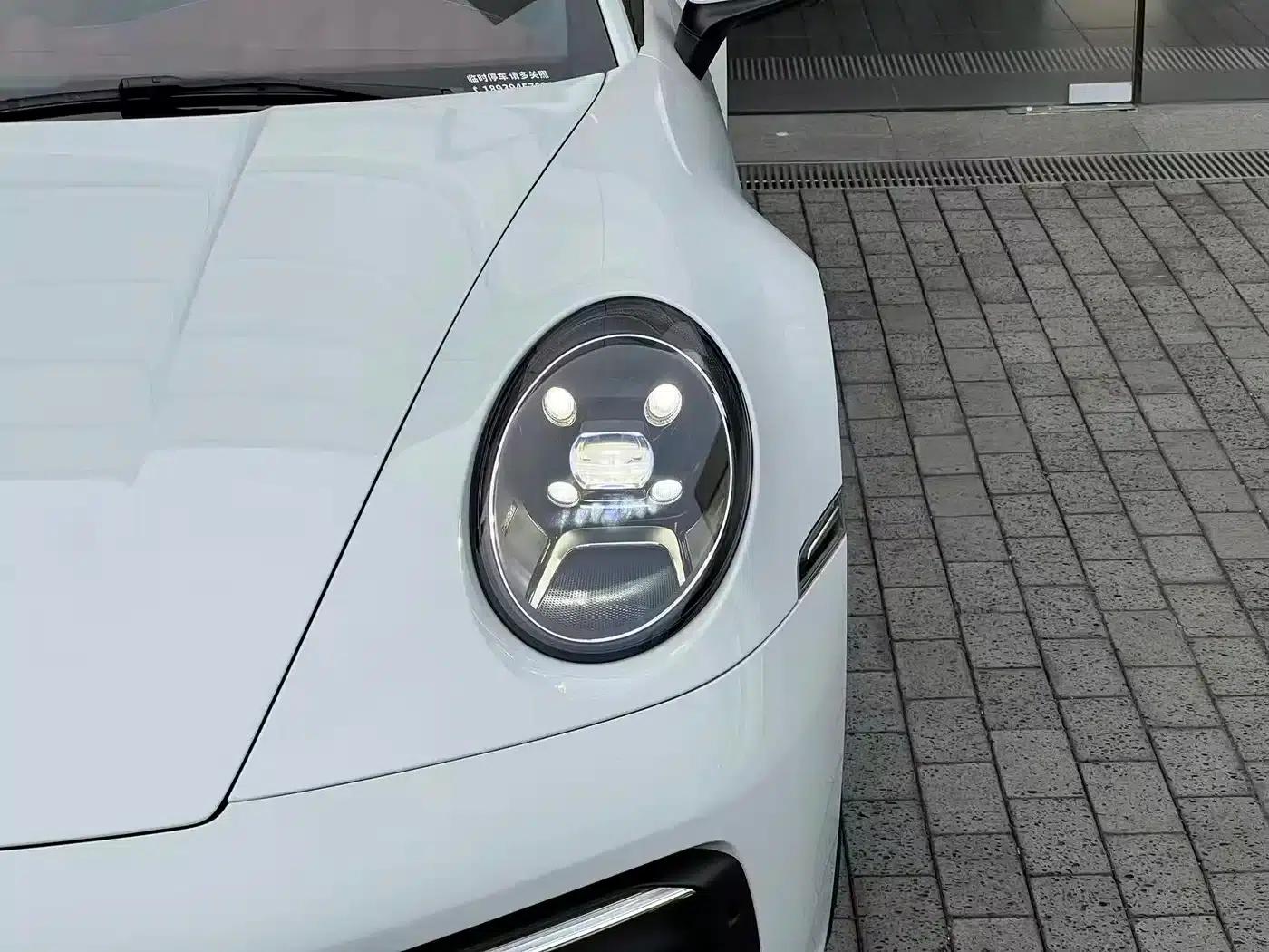 2023 Porsche 911 Carrera 3.0T — миниатюра 6