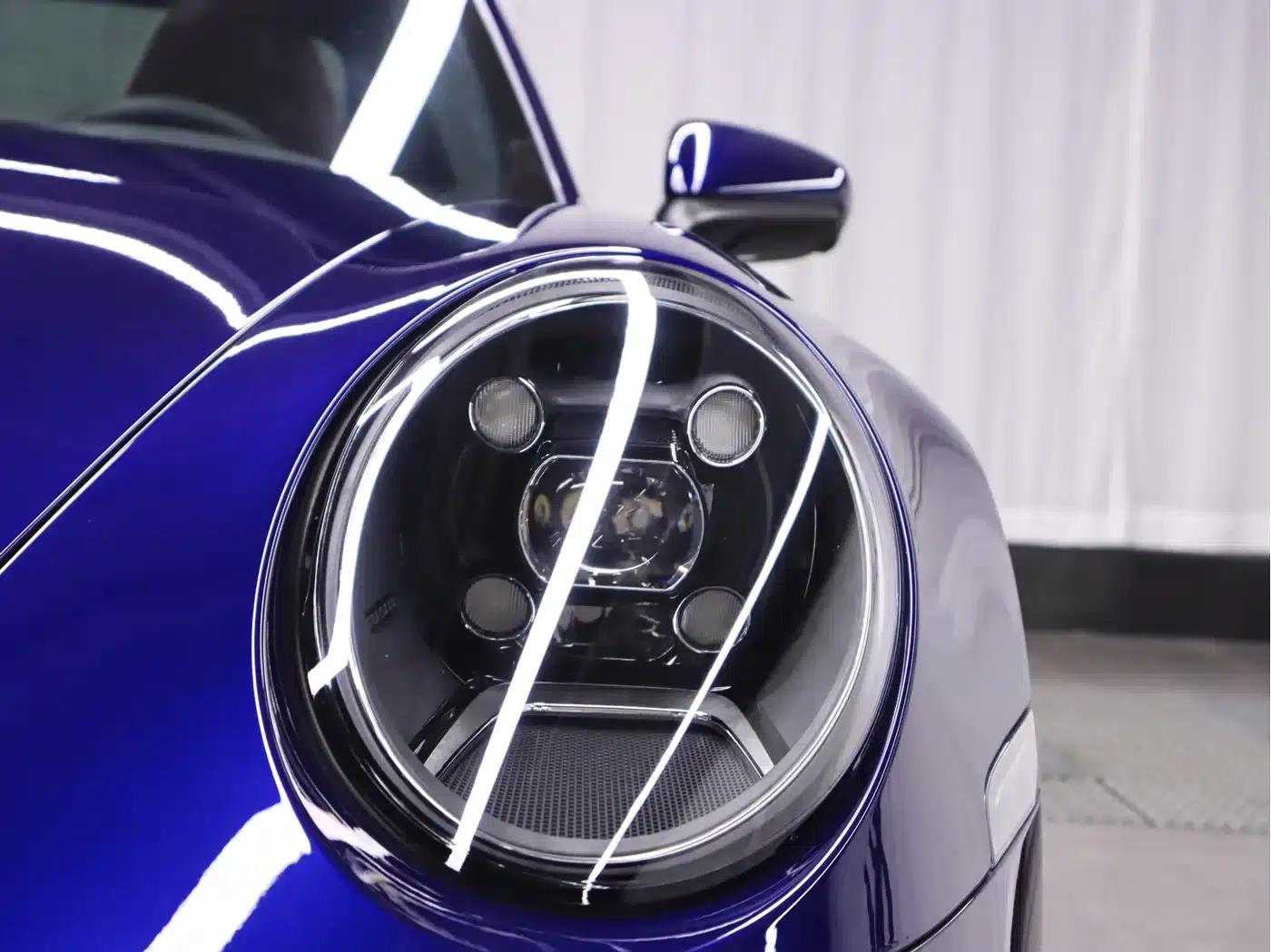 2023 Porsche 911 Carrera 4 3.0T — миниатюра 19