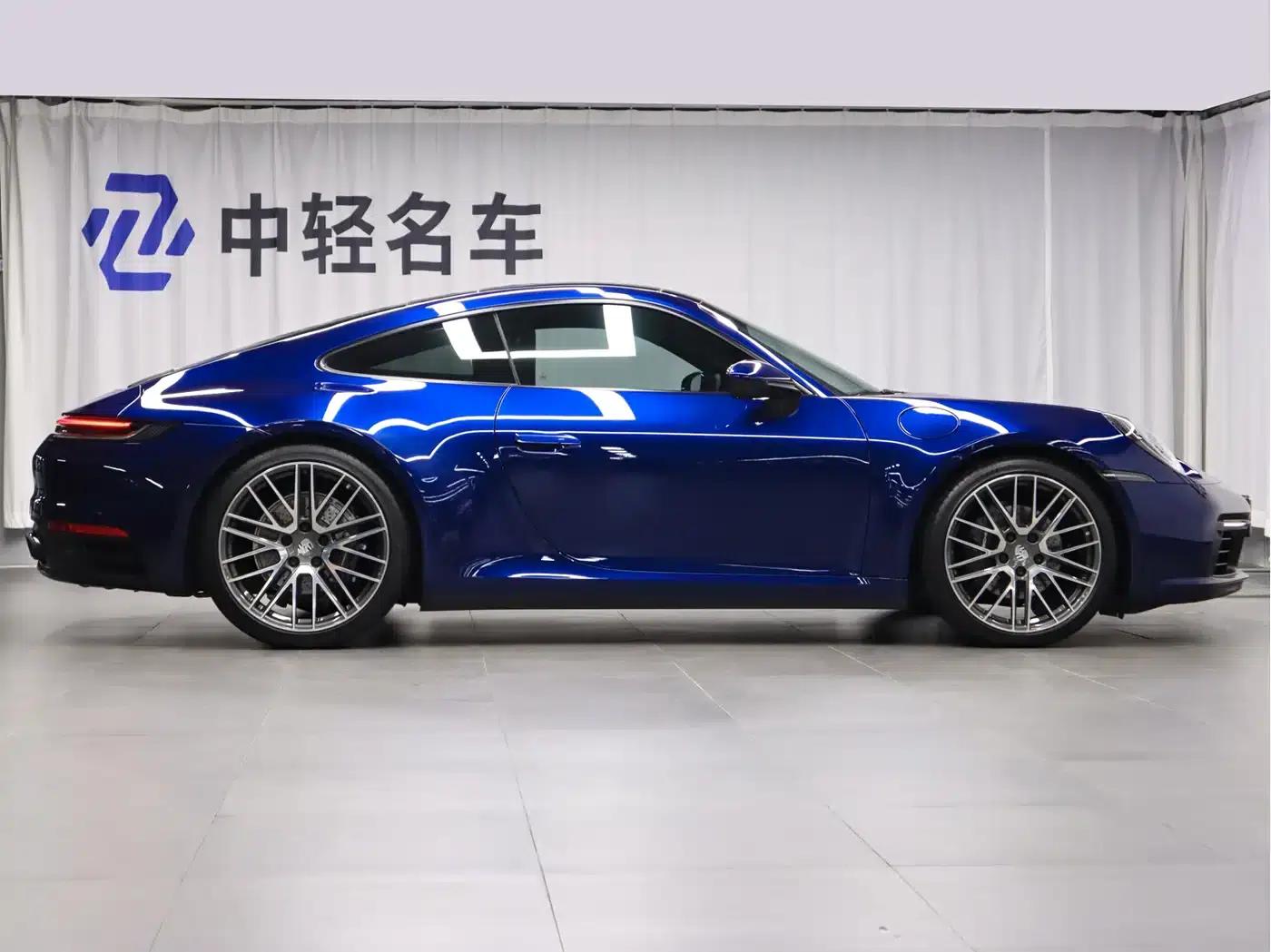 2023 Porsche 911 Carrera 4 3.0T — миниатюра 3