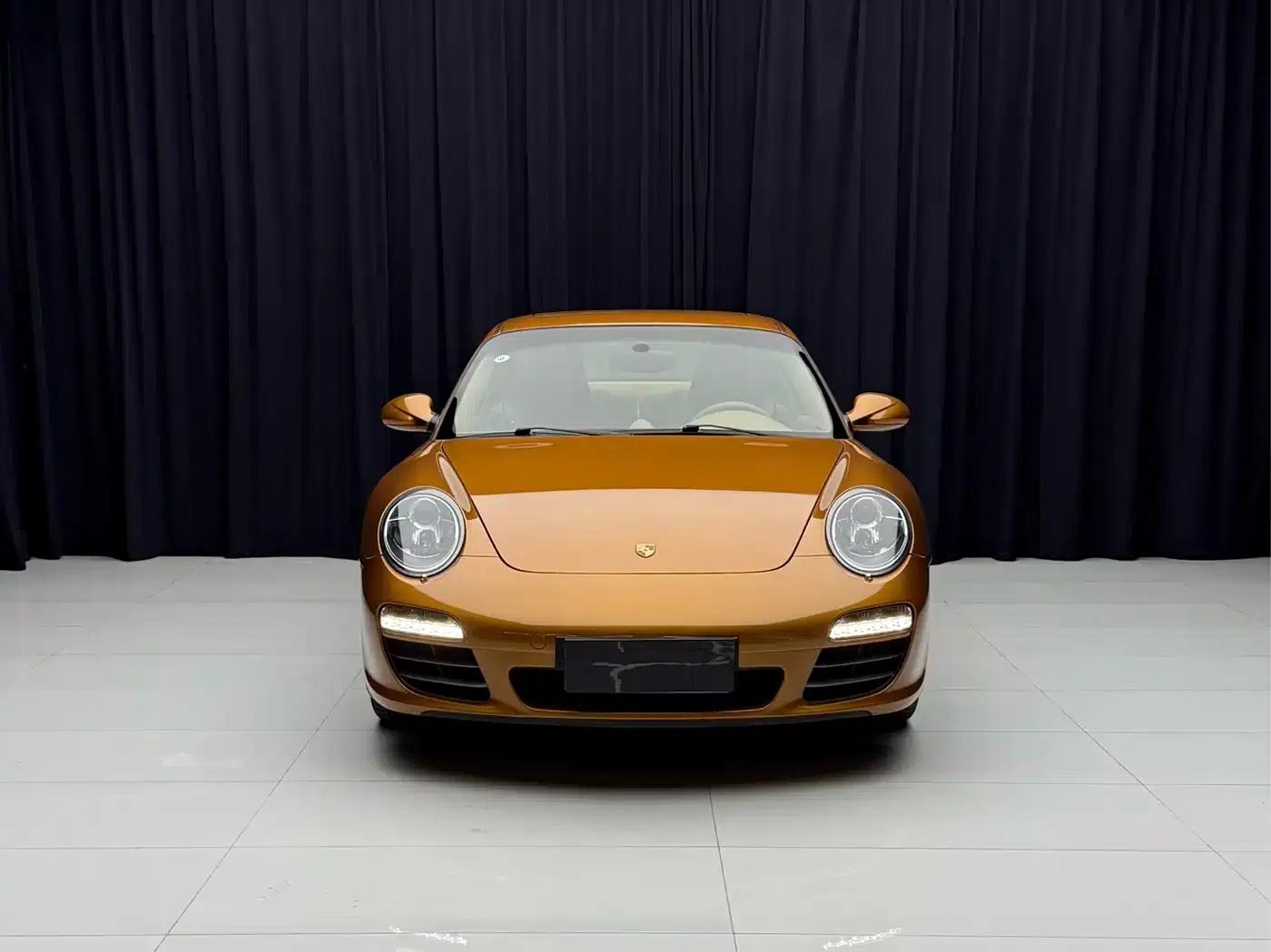 2010 Porsche 911 Carrera 4S 3.8L — миниатюра 2