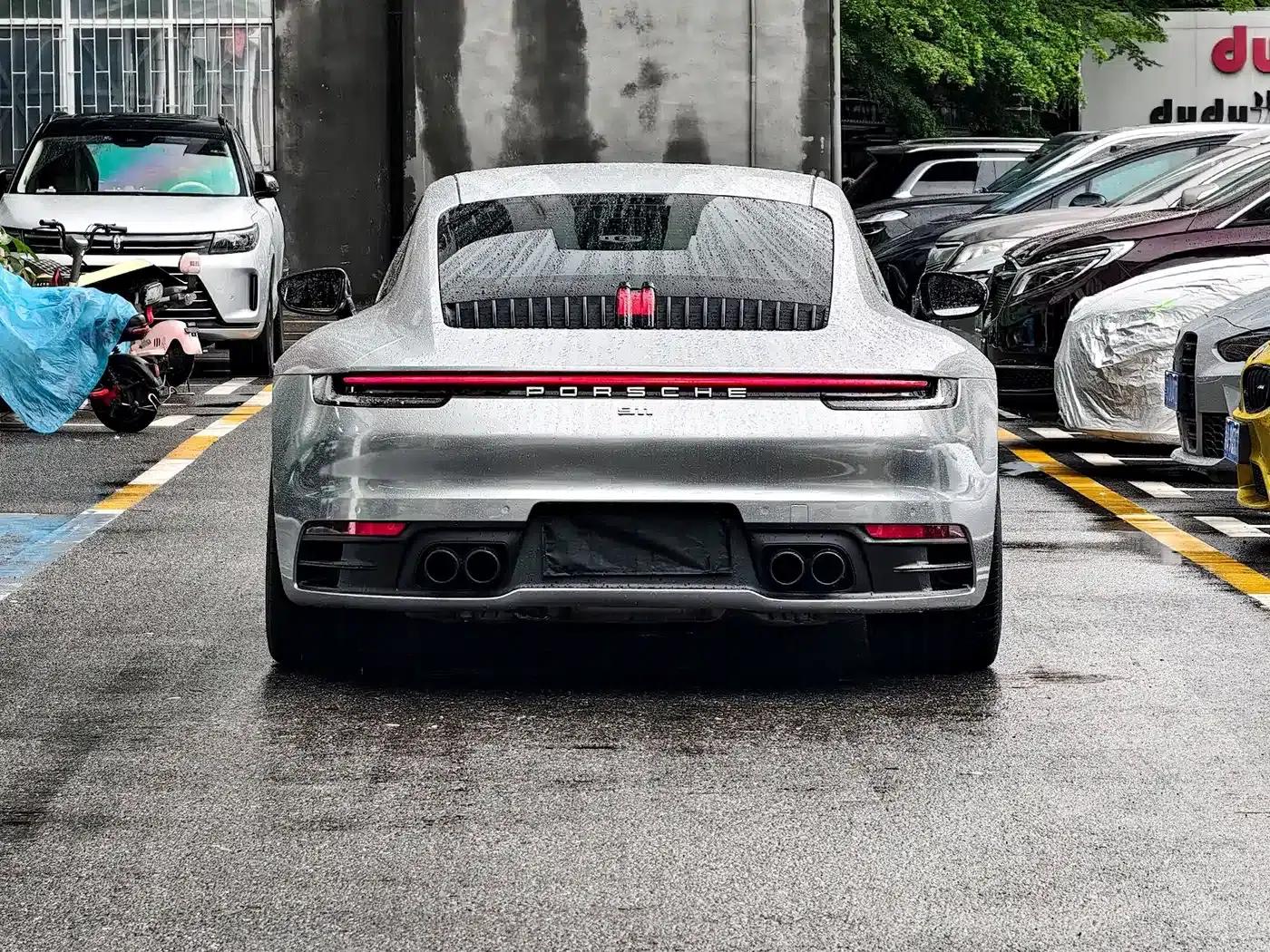 Porsche 911 2020 Carrera 3.0T — миниатюра 10