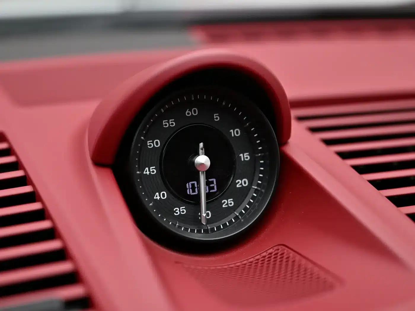 2023 Porsche 911 Carrera 3.0T — миниатюра 14