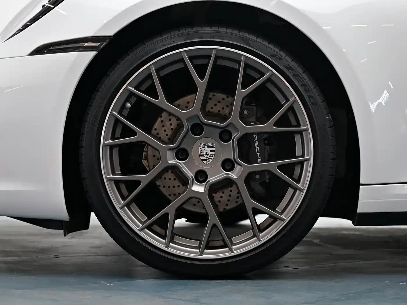 2023 Porsche 911 Carrera 3.0T — миниатюра 15