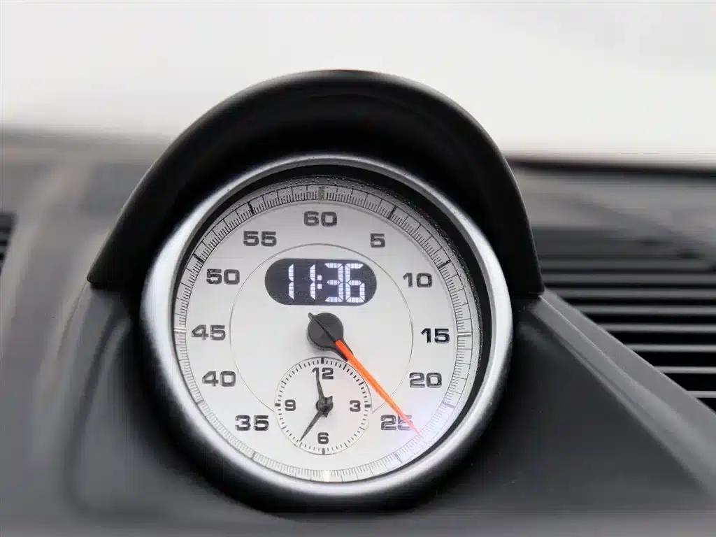 2012 Porsche 911 Carrera Cabriolet 3.4L — миниатюра 23