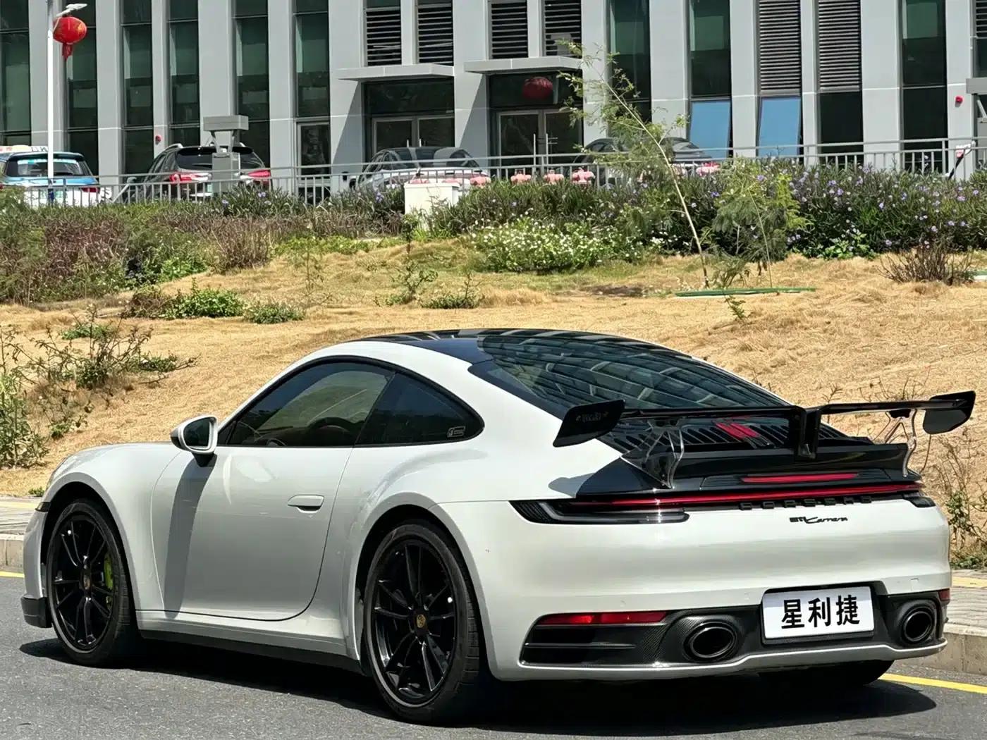 Porsche 911 2020 Carrera 3.0T — миниатюра 3