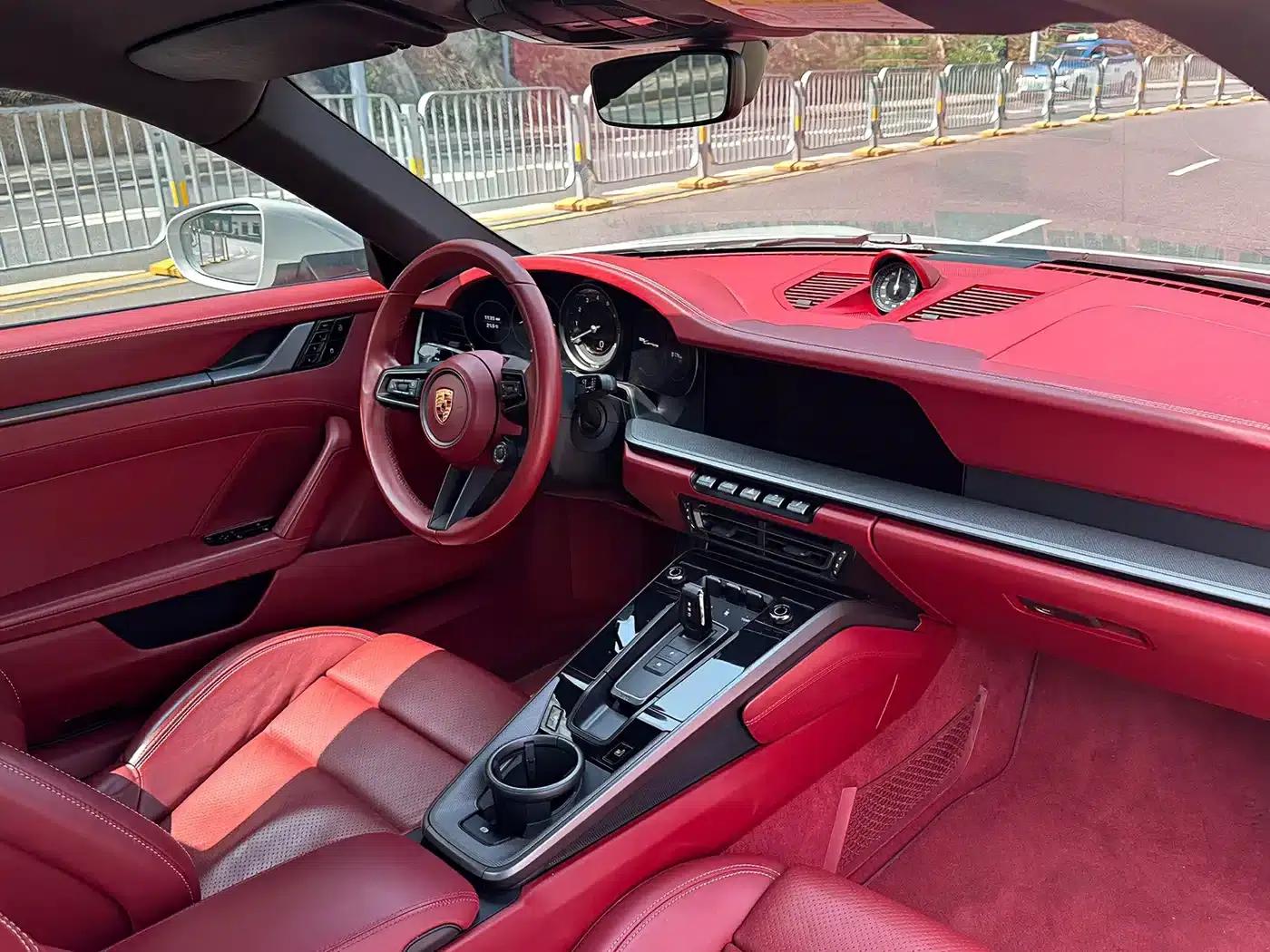 Porsche 911 2020 Carrera 3.0T — миниатюра 6