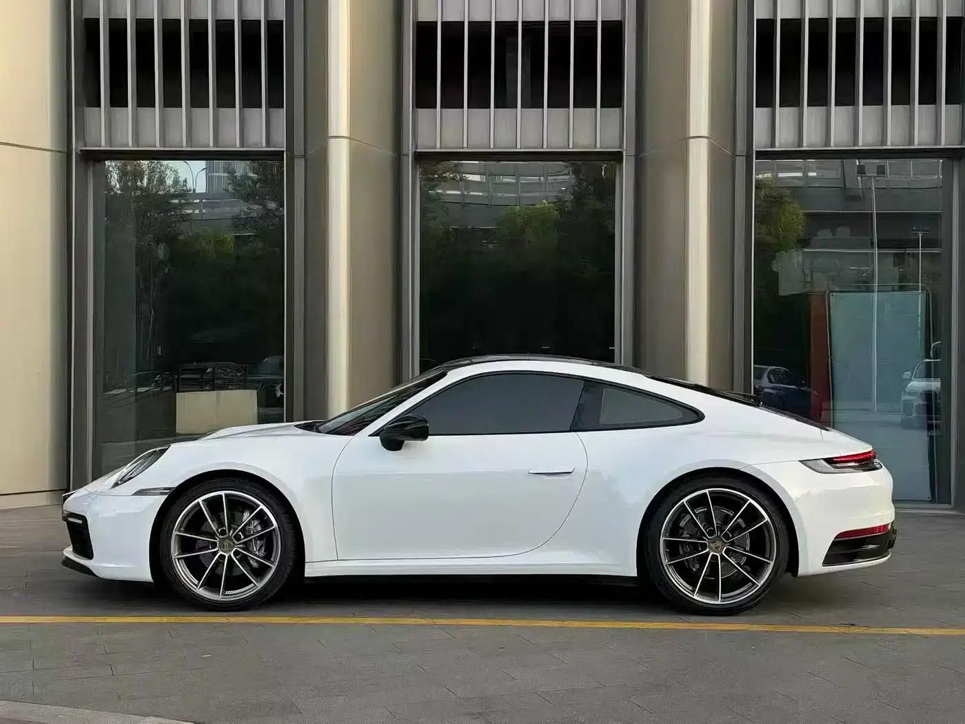 Porsche 911 2020 Carrera 3.0T — миниатюра 3