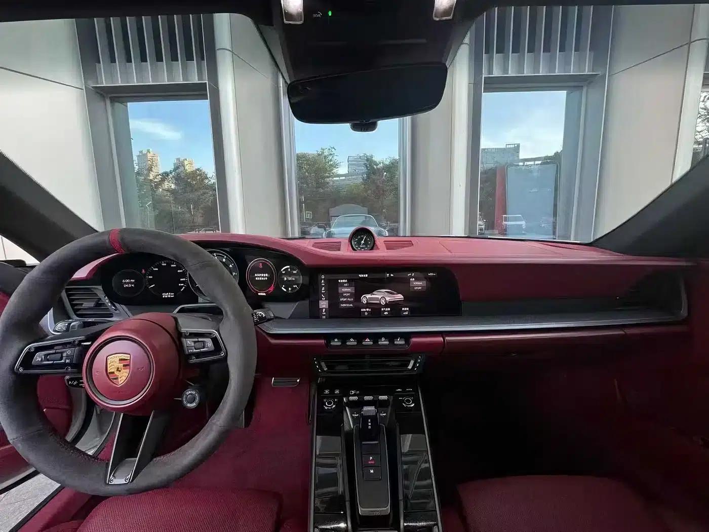 Porsche 911 2020 Carrera 3.0T — миниатюра 6