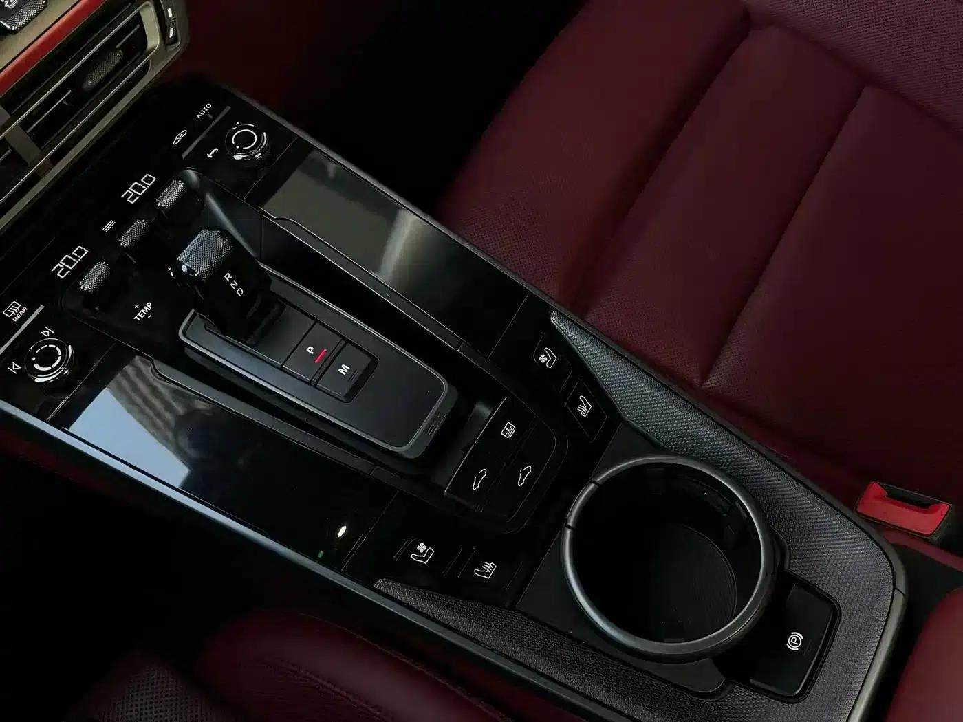 Porsche 911 2020 Carrera 3.0T — миниатюра 8