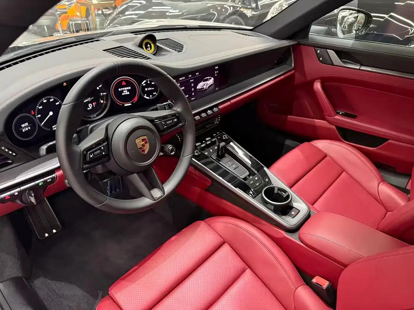 2022 Porsche 911 Carrera 3.0T — миниатюра 8