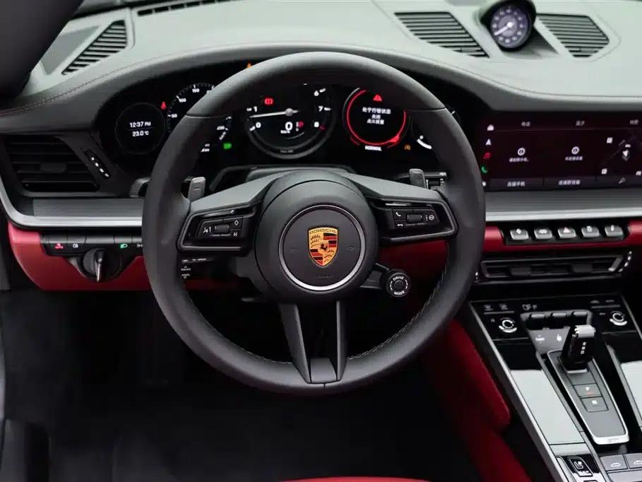 2023 Porsche 911 Targa 4 3.0T — миниатюра 13