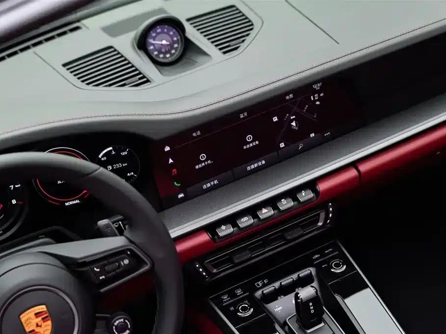 2023 Porsche 911 Targa 4 3.0T — миниатюра 15