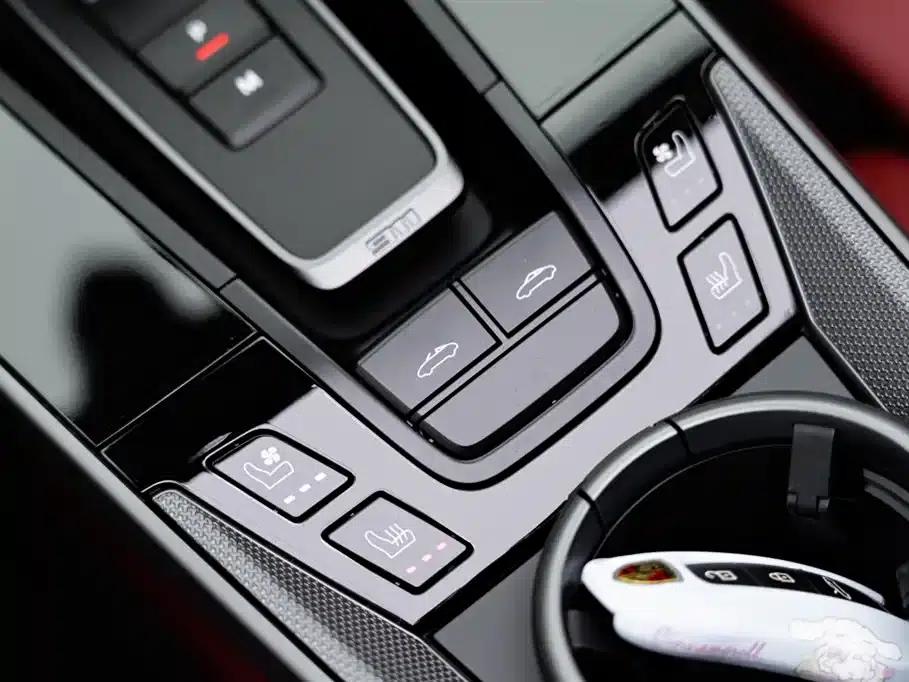2023 Porsche 911 Targa 4 3.0T — миниатюра 24
