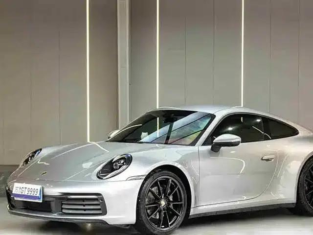 2022 Porsche 911 Carrera 3.0T