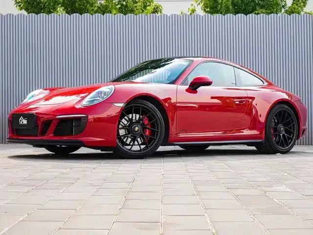 Porsche 911 2017 Carrera 4 GTS 3.0T