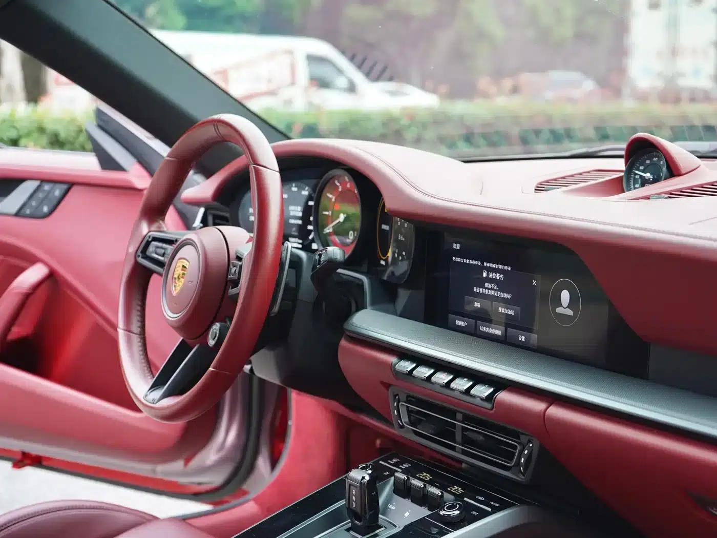 2022 Porsche 911 Carrera 3.0T — миниатюра 17