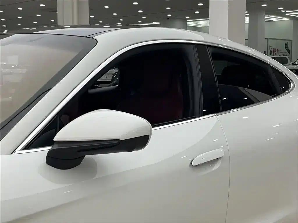 2019 Taycan 4S — миниатюра 9