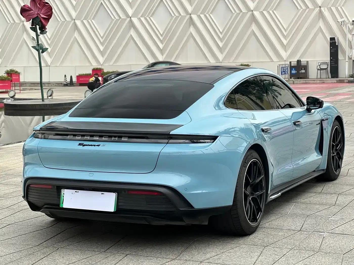 2022 Taycan — миниатюра 6