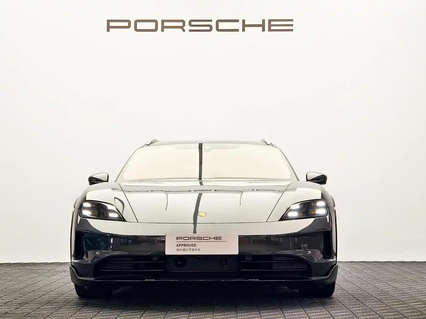 Taycan 2025 Taycan 4S Cross Turismo — миниатюра 2