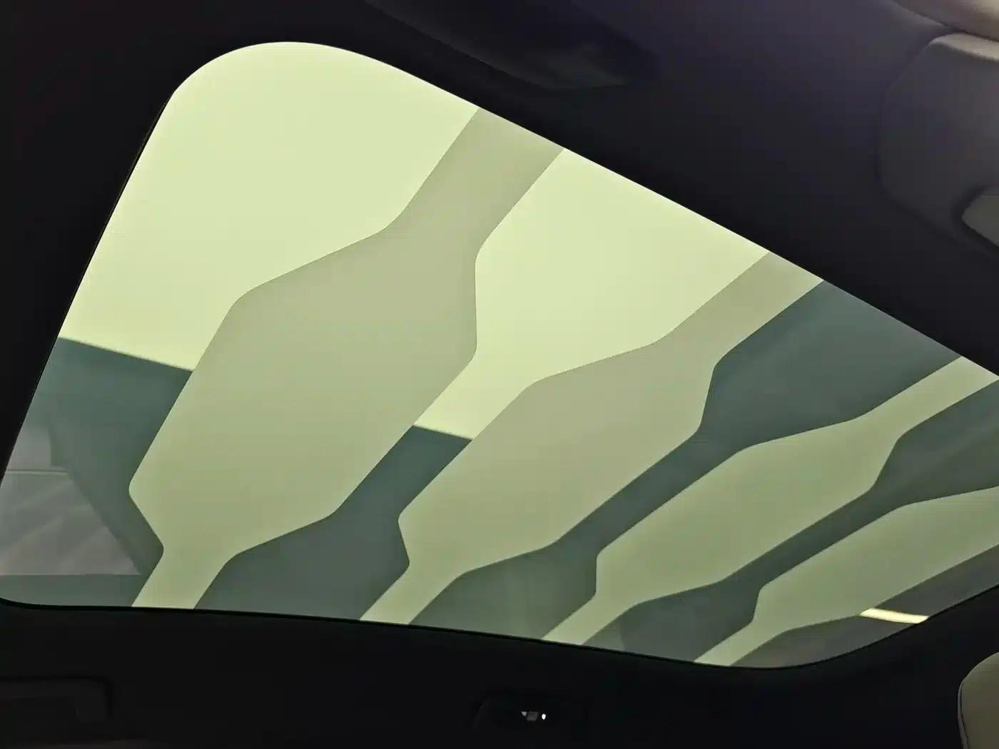 Taycan 2025 Taycan 4S Cross Turismo — миниатюра 21