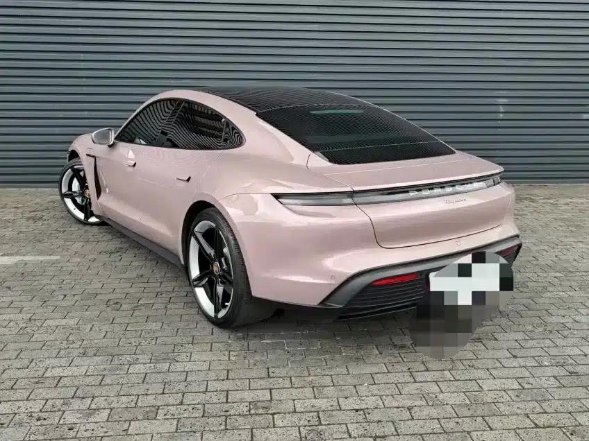 2020 Taycan — миниатюра 14