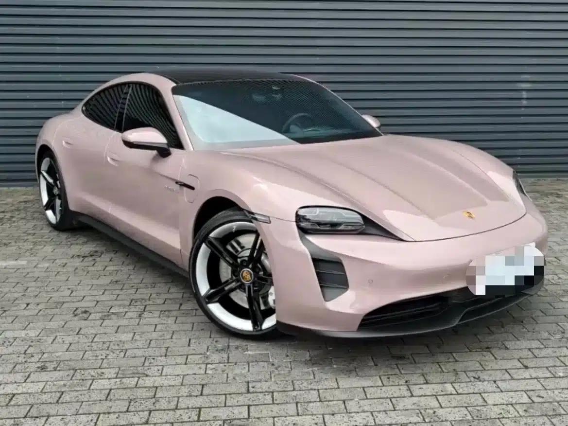 2020 Taycan — миниатюра 3