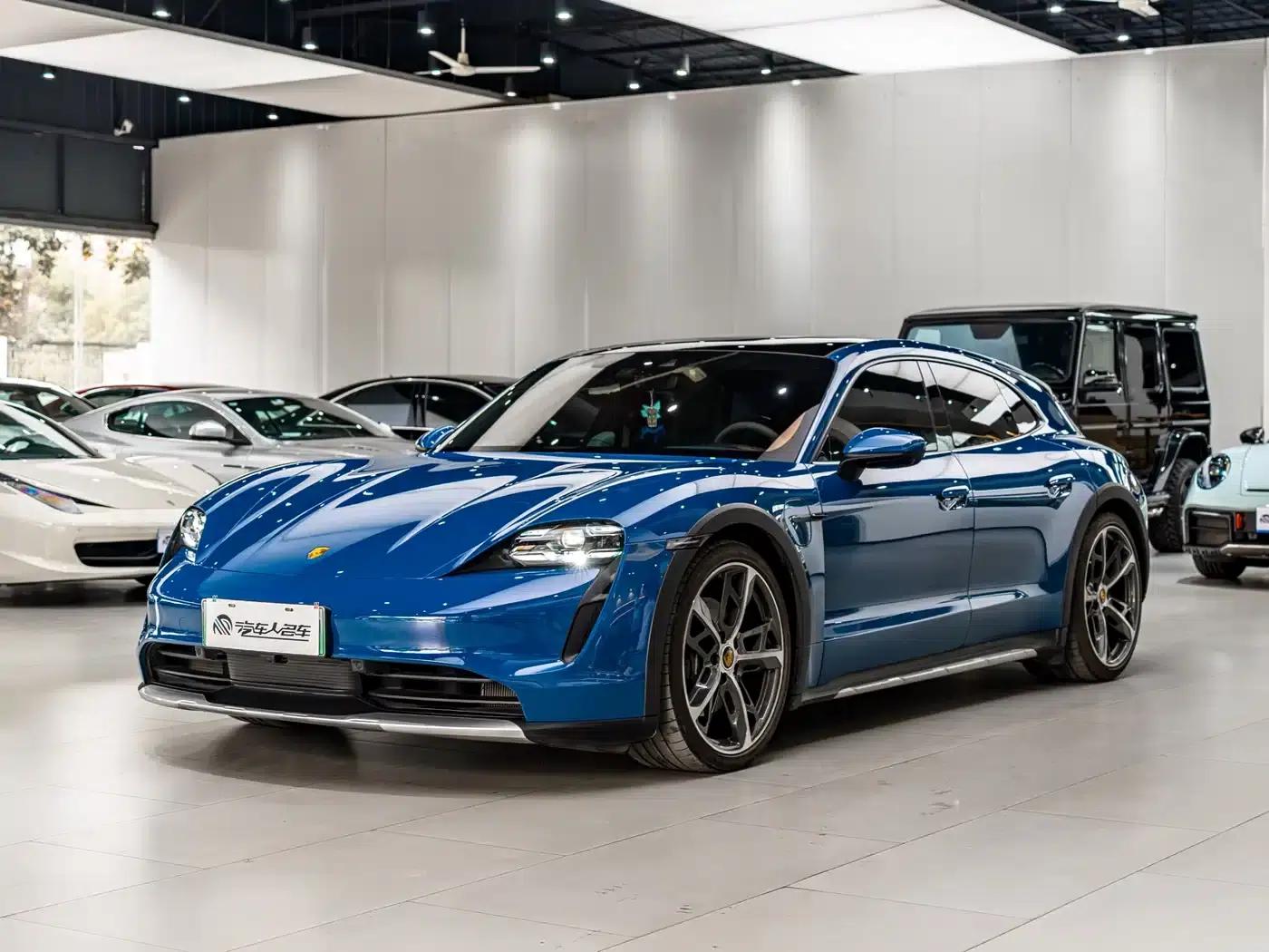 Taycan 2022 Taycan 4 Cross Turismo — миниатюра 1