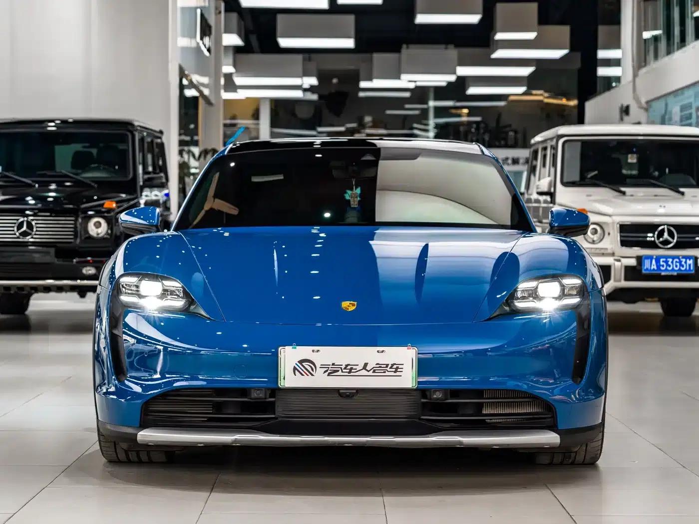 Taycan 2022 Taycan 4 Cross Turismo — миниатюра 2