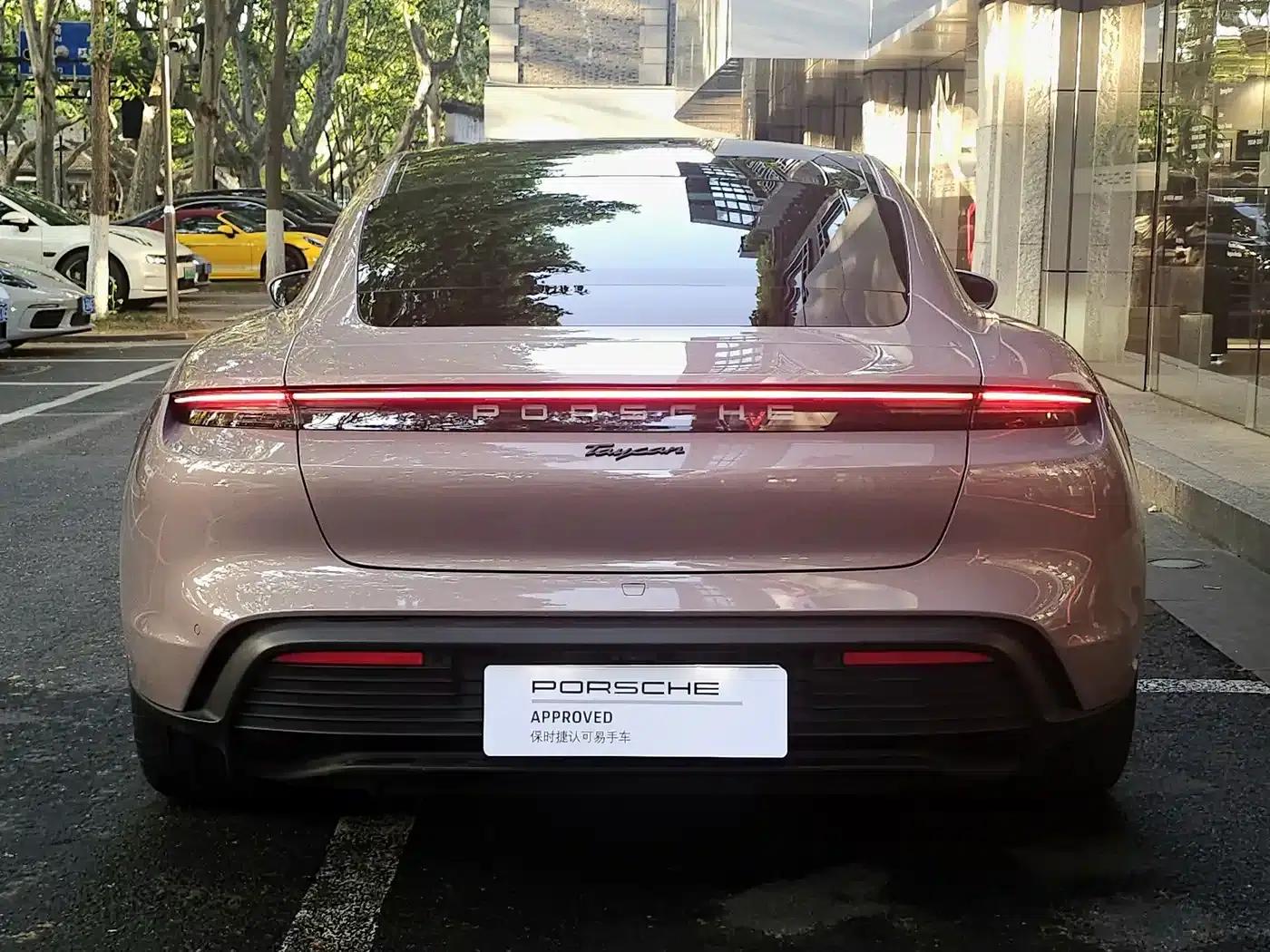 2022 Taycan Facelift — миниатюра 5