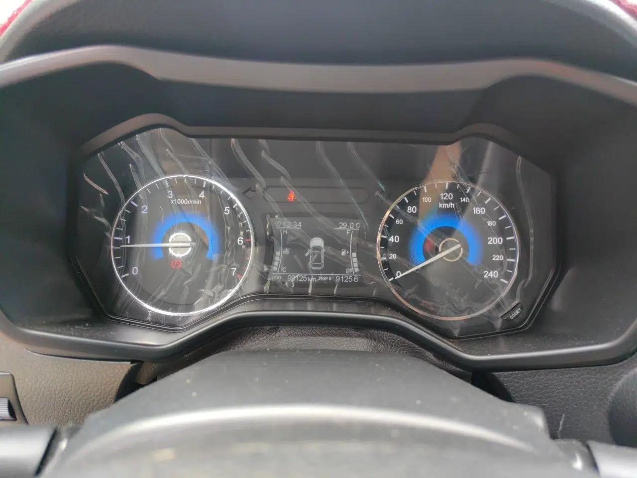 Dongfeng Fengon 580 2017 1.5T Manual Luxury Model — миниатюра 12