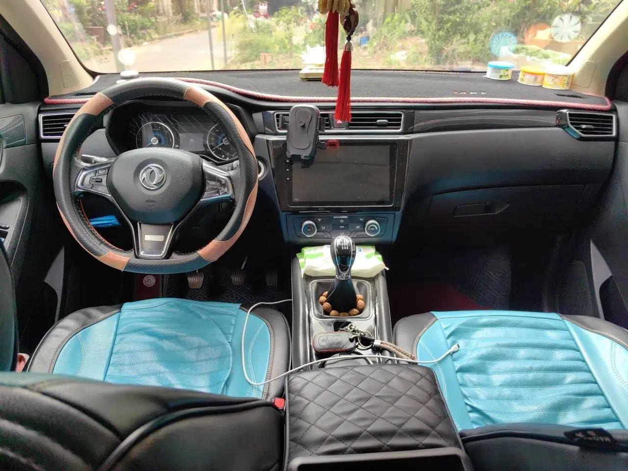 Dongfeng Fengon 580 2017 1.5T Manual Luxury Model — миниатюра 10