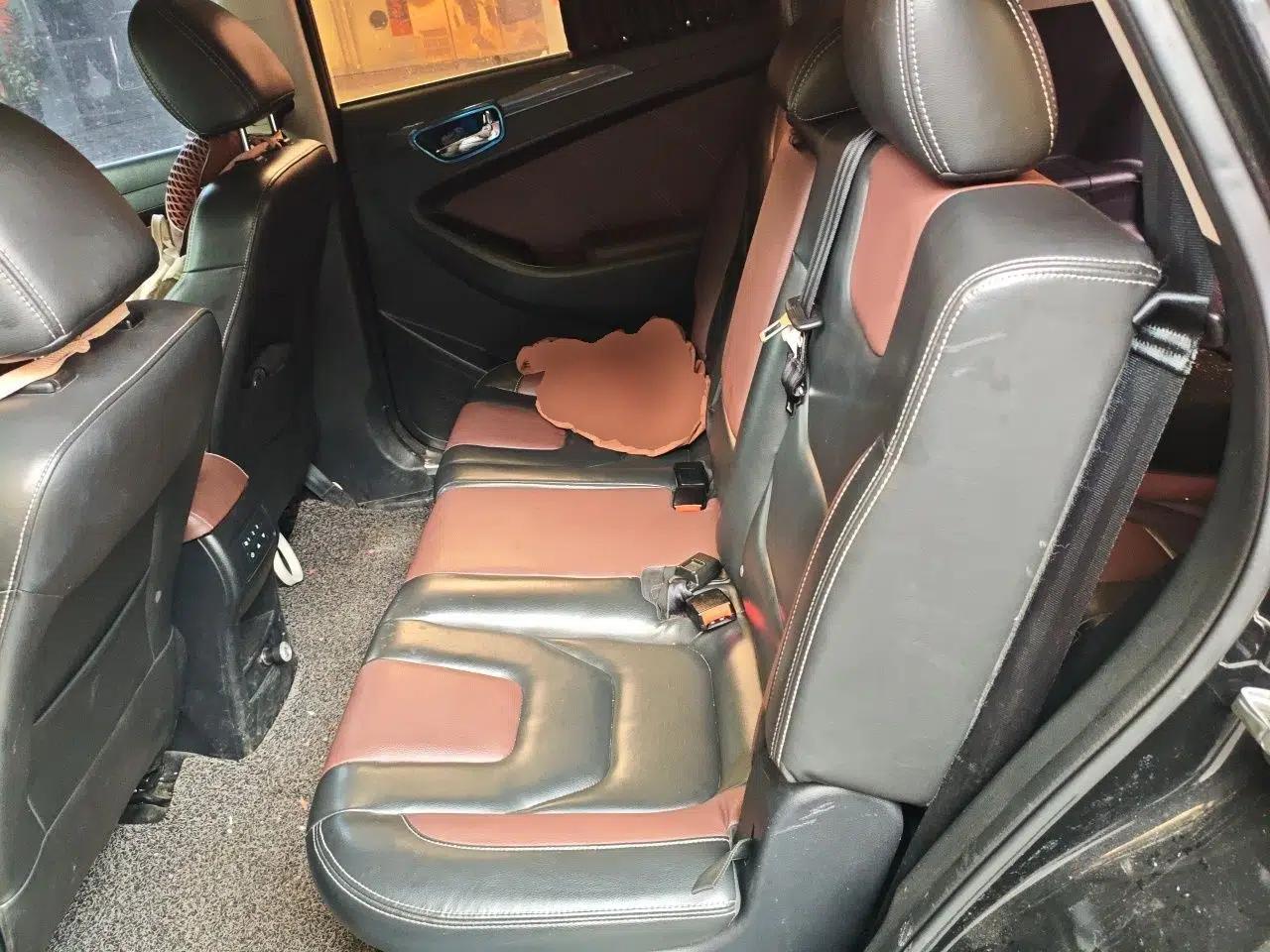Dongfeng Fengon 580 2017 1.5T CVT Luxury Model — миниатюра 18