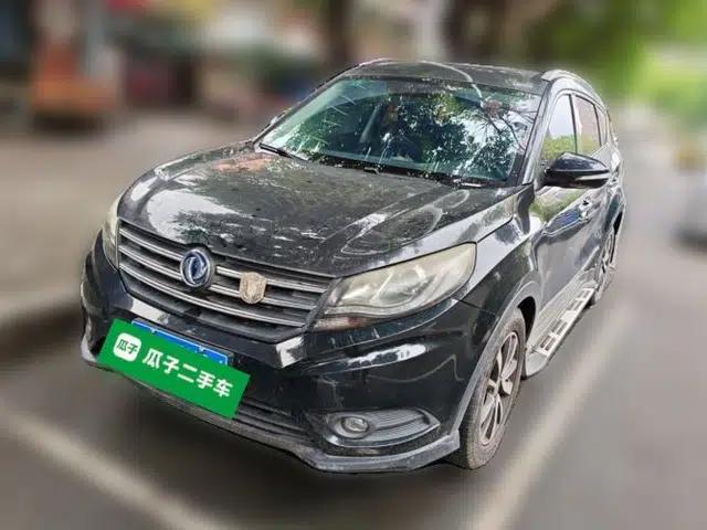 Dongfeng Fengon 580 2017 1.5T CVT Luxury Model