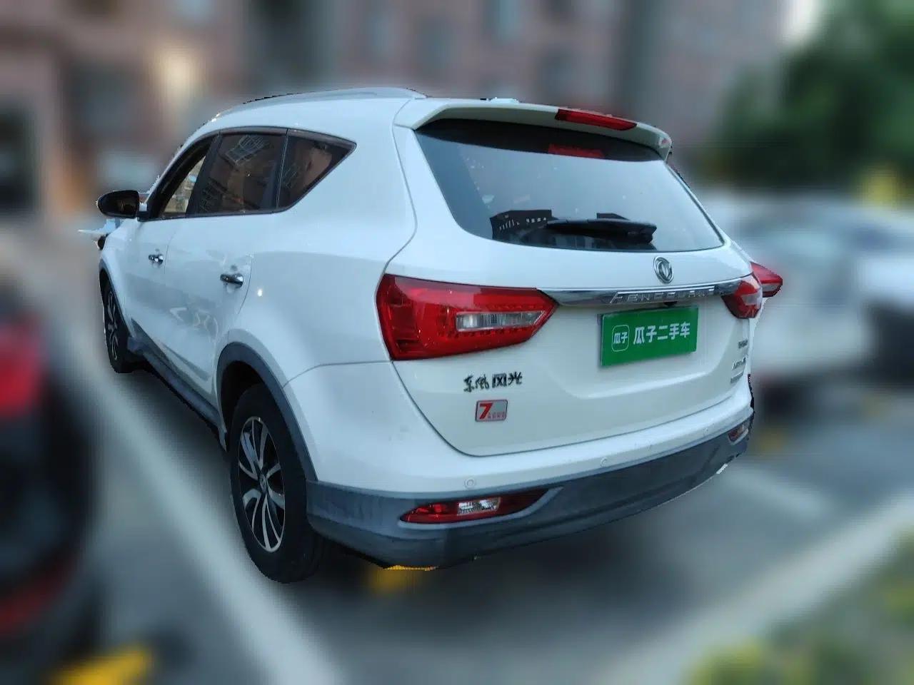 Dongfeng Fengon 580 2016 Revised Version 1.5T CVT Luxury Edition — миниатюра 4