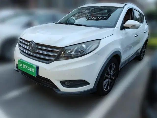 Dongfeng Fengon 580 2016 Revised Version 1.5T CVT Luxury Edition