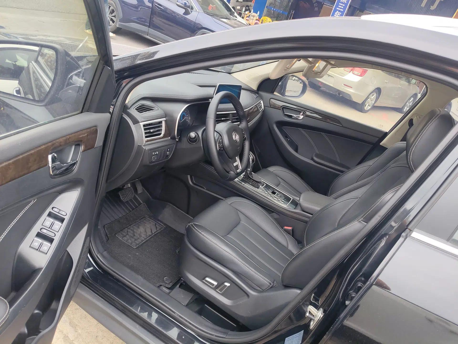 Dongfeng Fengon 580 2020 1.5T CVT Luxury Edition — миниатюра 19