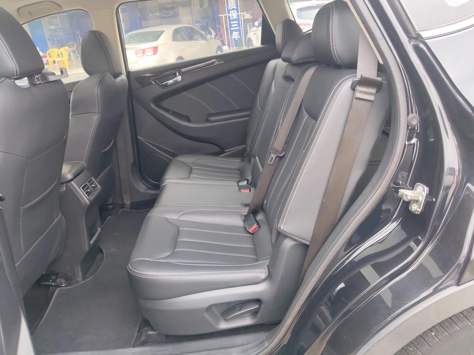 Dongfeng Fengon 580 2020 1.5T CVT Luxury Edition — миниатюра 20