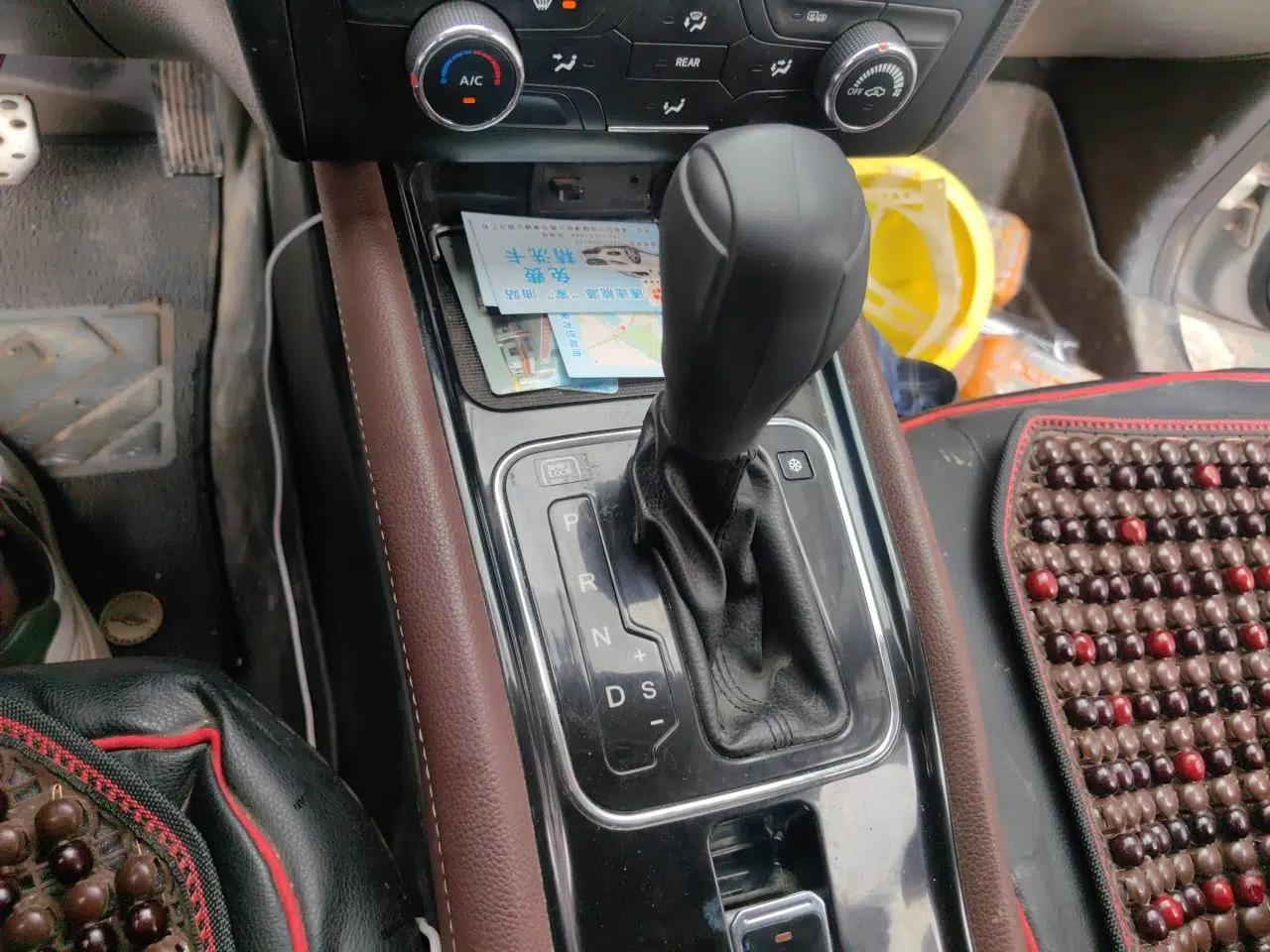 Dongfeng Fengon 580 2017 1.5T CVT Luxury Model — миниатюра 15