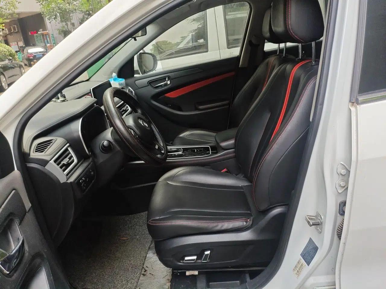 Dongfeng Fengon 580 2021 ☆ Star Edition 1.5T Automatic Luxury Version — миниатюра 16