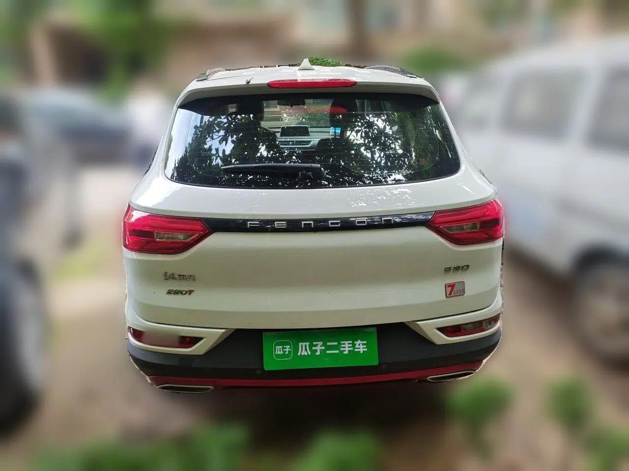 Dongfeng Fengon 580 2021 ☆ Star Edition 1.5T Automatic Luxury Version — миниатюра 5