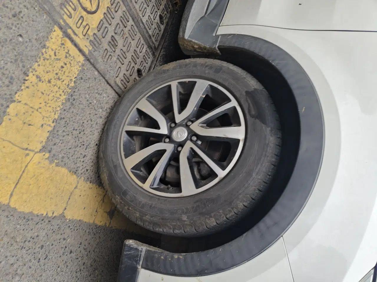 Dongfeng Fengon 580 2017 1.5T Manual Luxury Model — миниатюра 8