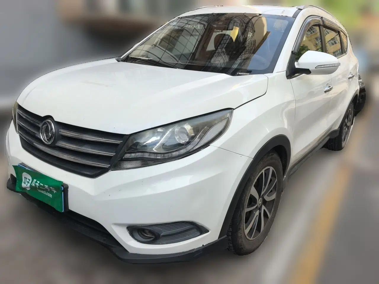 Dongfeng Fengon 580 2016 1.5T Manual Luxury Edition — миниатюра 1