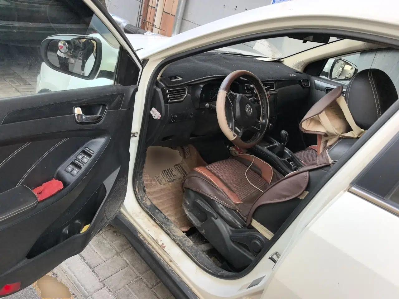 Dongfeng Fengon 580 2016 1.5T Manual Luxury Edition — миниатюра 17