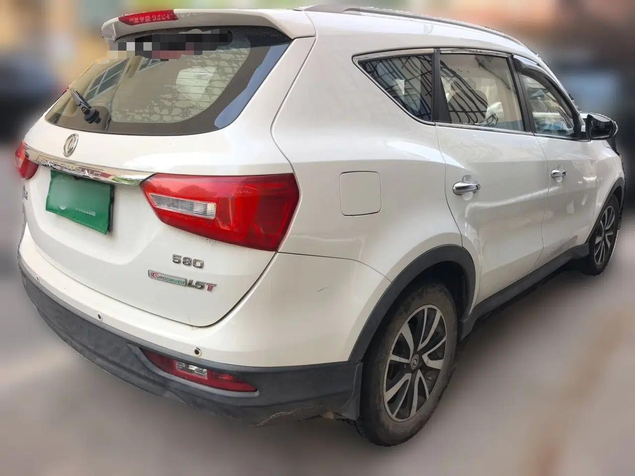 Dongfeng Fengon 580 2016 1.5T Manual Luxury Edition — миниатюра 6