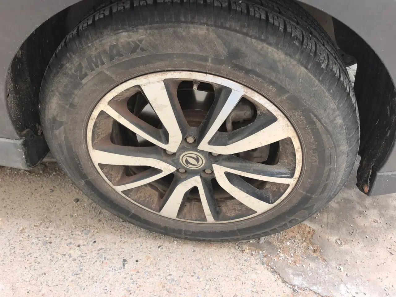 Dongfeng Fengon 580 2016 1.5T Manual Luxury Edition — миниатюра 8