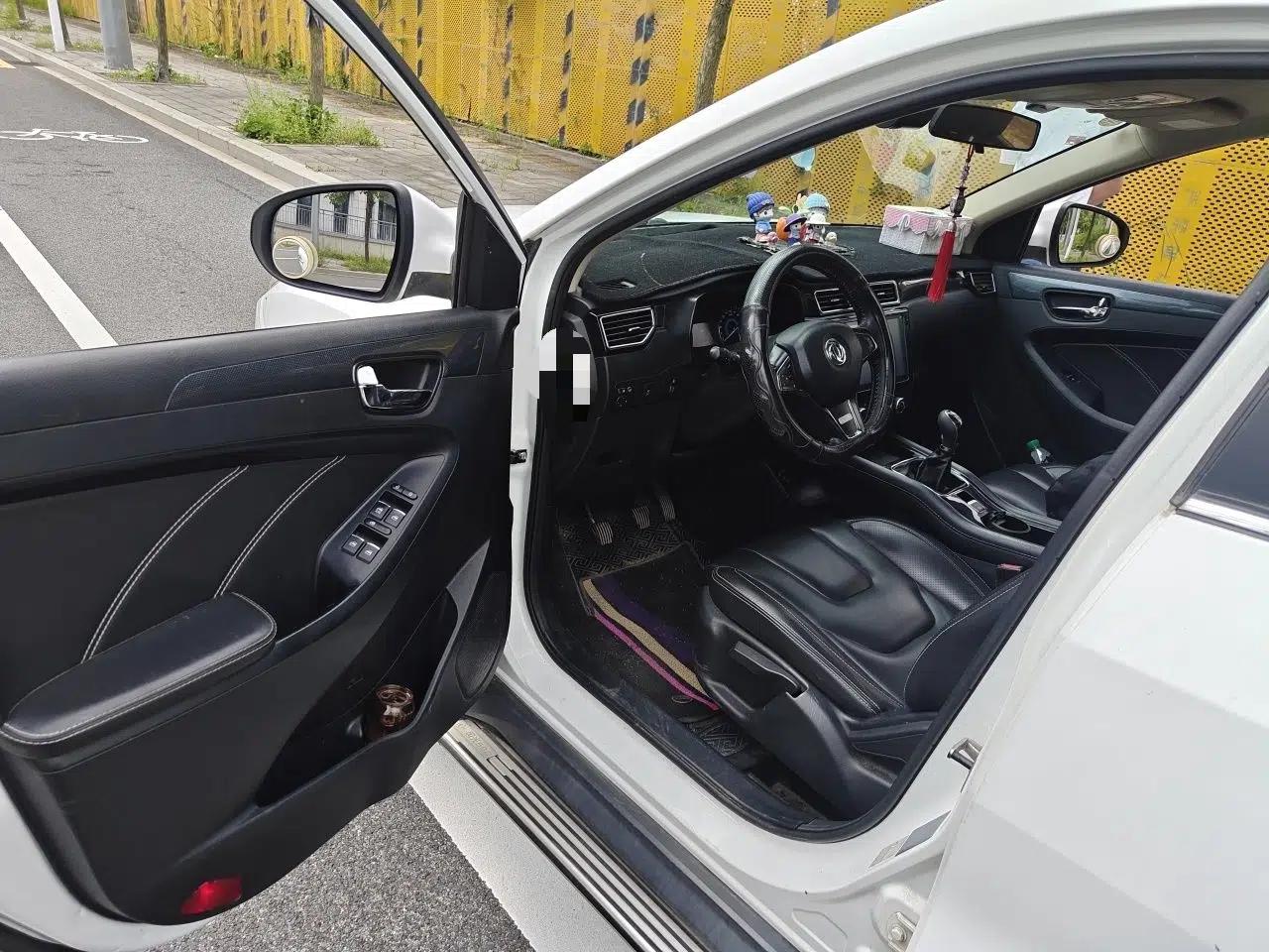 Dongfeng Fengon 580 2016 1.5T Manual Luxury Edition — миниатюра 17