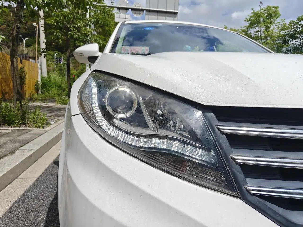 Dongfeng Fengon 580 2016 1.5T Manual Luxury Edition — миниатюра 7